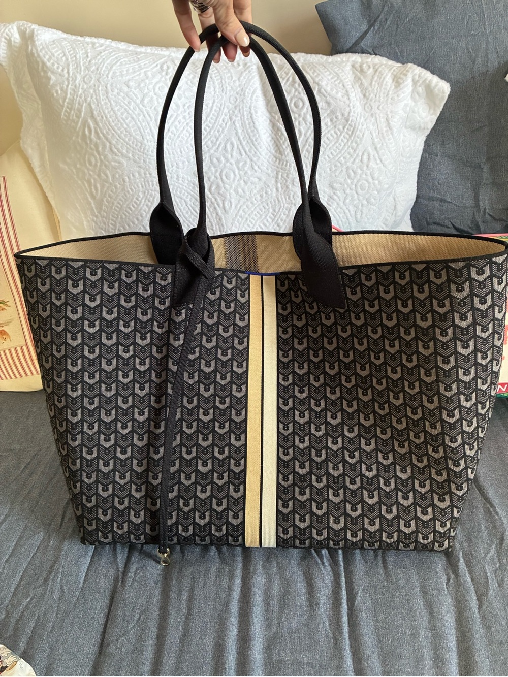 Rothy’s Lightweight Mega Tote